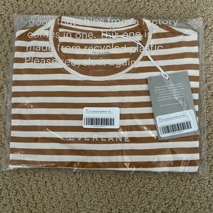 NEW Everlane The Organic Cotton Box-Cut Tee